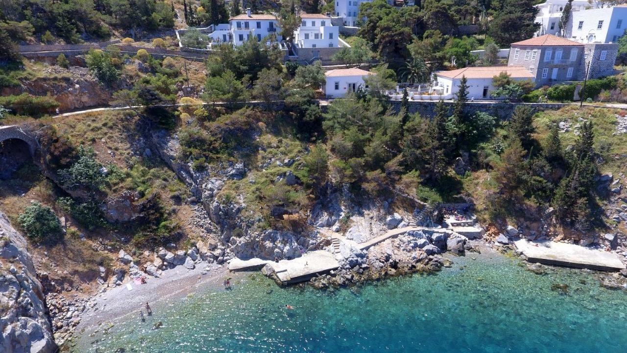 Апартаменты Douskos Beach House Идра Экстерьер фото