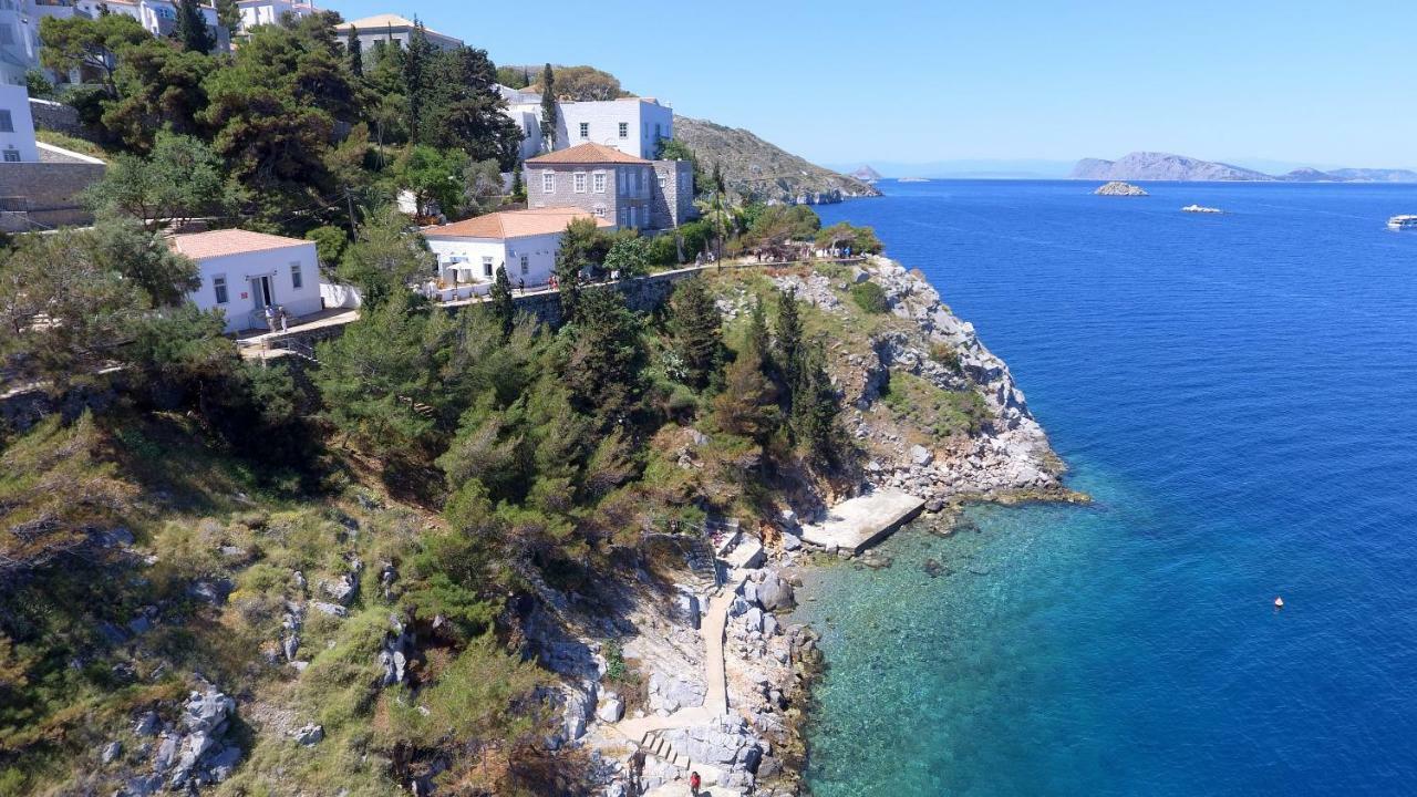 Апартаменты Douskos Beach House Идра Экстерьер фото